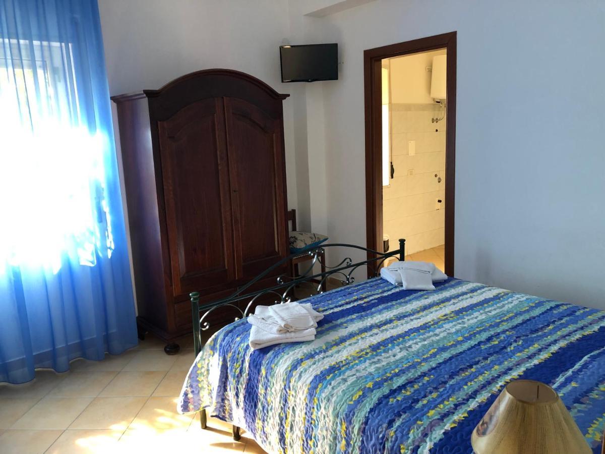Bed & Breakfast "Camera A Sud" Каріаті Екстер'єр фото